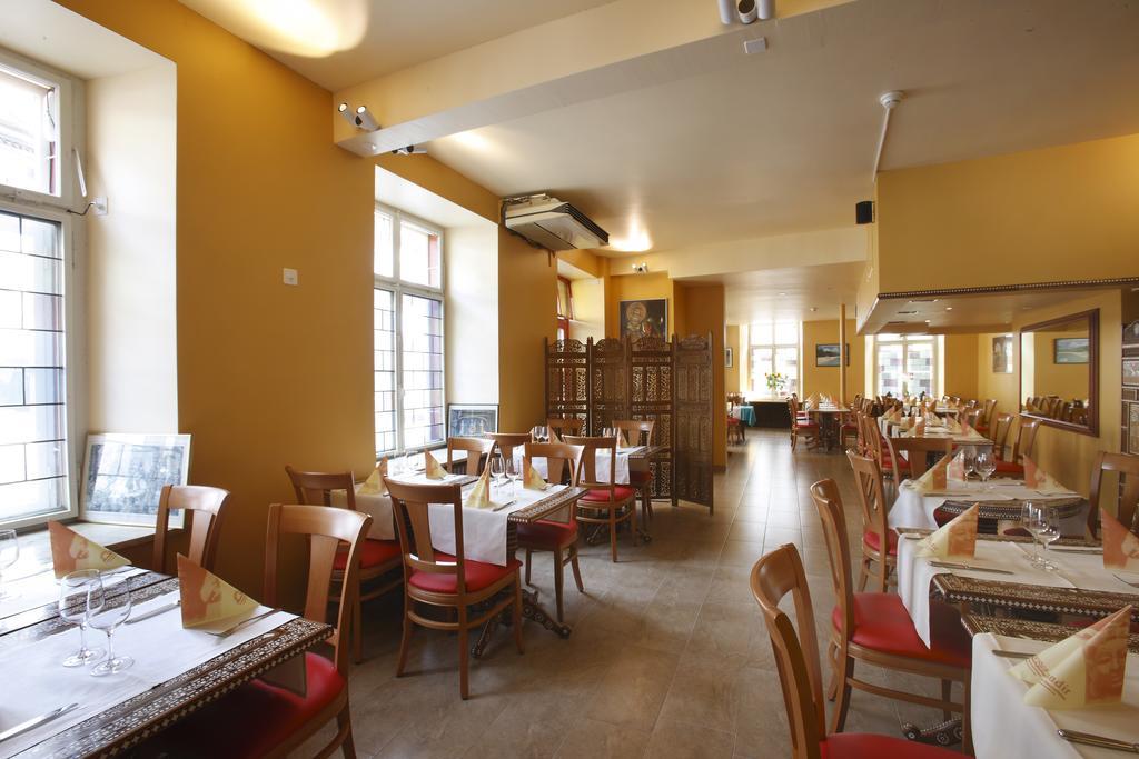 Spalenbrunnen Hotel & Restaurant Basel City Center 外观 照片